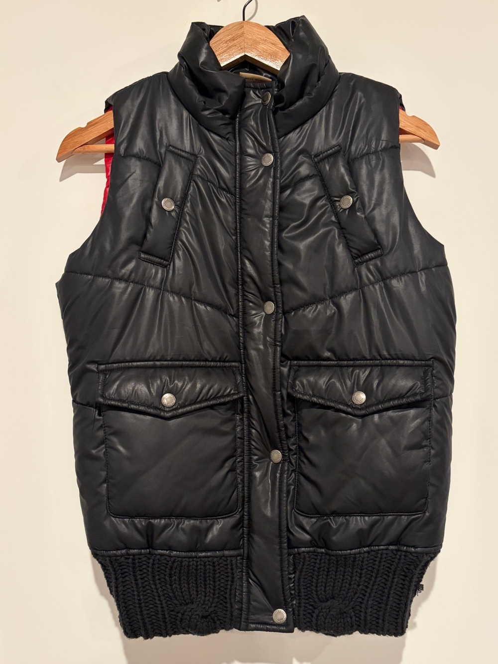 Ruff Hewn Vintage Y2K Black Chevron Puffer Vest Red Lining Small